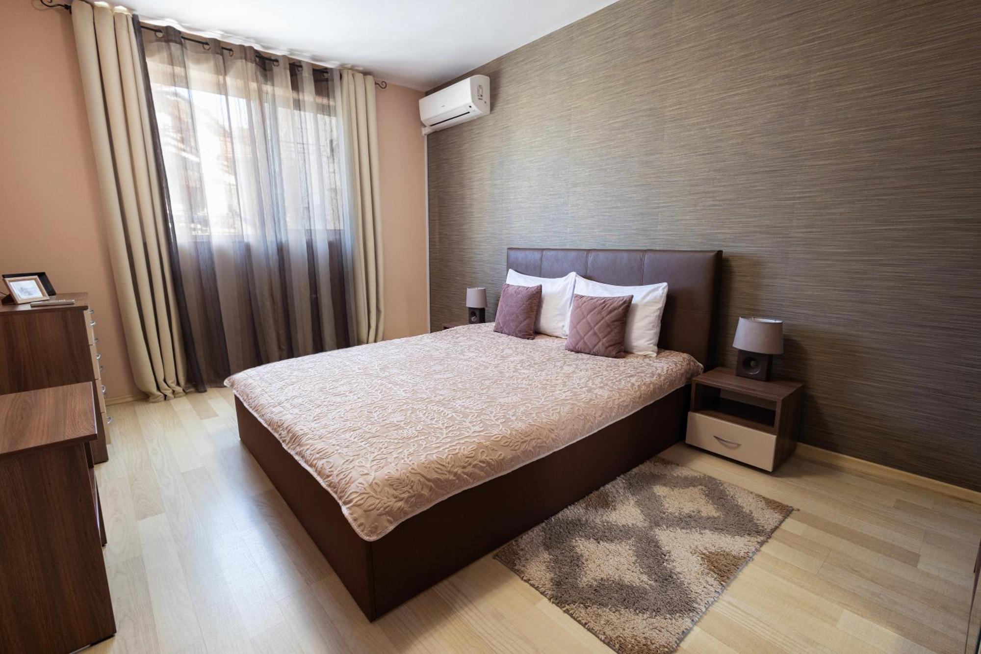 Central Point Apartments Русе Екстер'єр фото