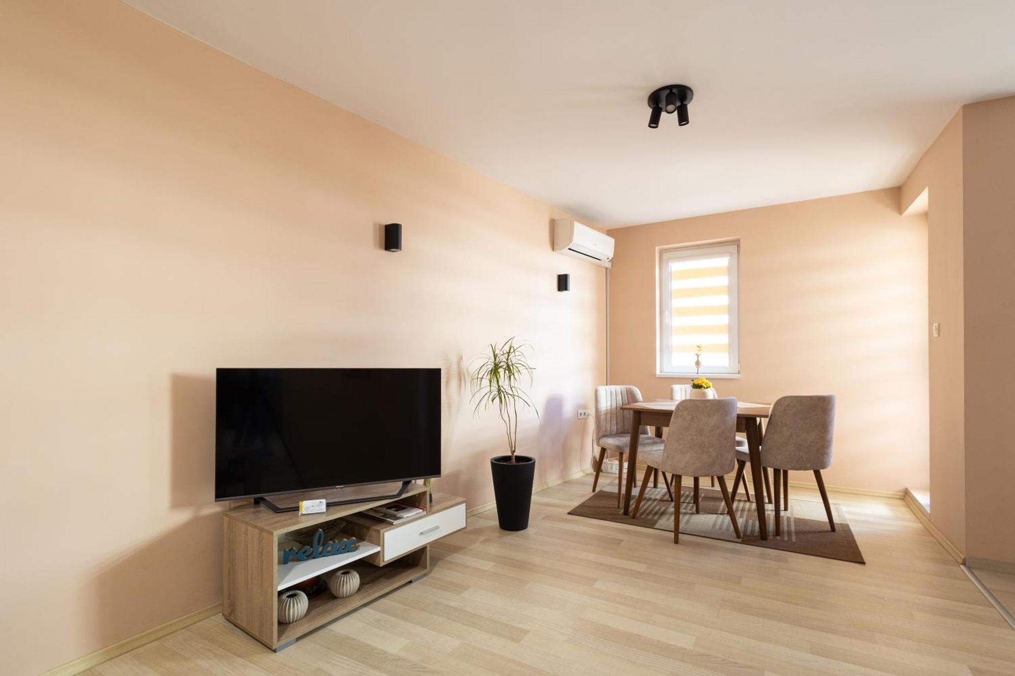 Central Point Apartments Русе Екстер'єр фото
